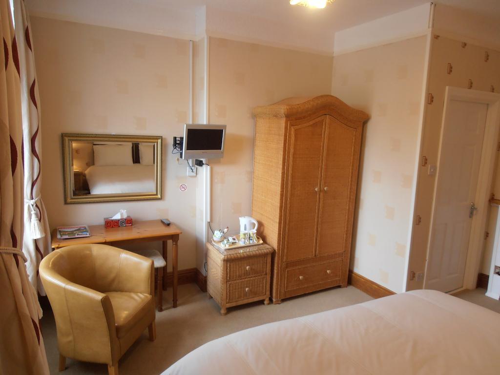 Meadowlea Guest House Okehampton Habitación foto